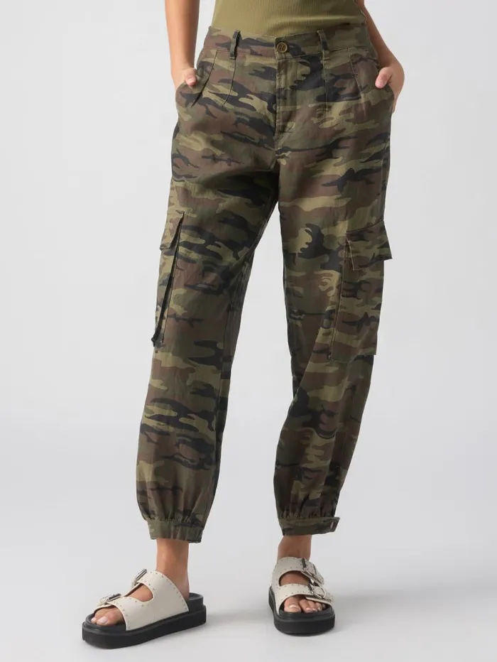Women Pleated Linen Cargo SemiHigh Rise Pant Little Hero Camo Sanctuary Clothing Pants Women Pleated Linen Cargo SemiHigh Rise Pant Little Hero Camo Sanctuary Clothing Pants