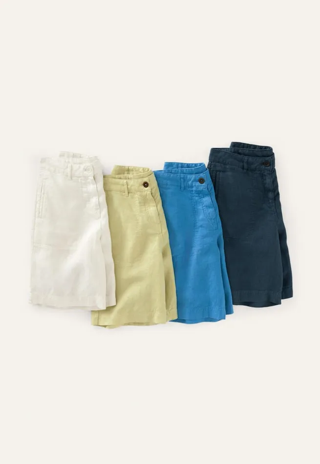 Women Relaxed Shorts Bluebell Poetry Fashion Trousers and Shorts